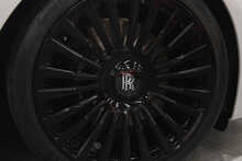 Rolls-Royce Dawn V12