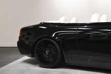 Rolls-Royce Dawn V12