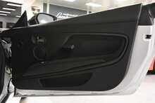 Aston Martin DBS V12 BiTurbo Superleggera