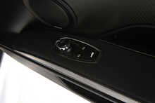 Aston Martin DBS V12 BiTurbo Superleggera