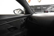 Aston Martin DBS V12 BiTurbo Superleggera