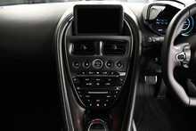 Aston Martin DBS V12 BiTurbo Superleggera