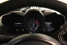 Aston Martin DBS V12 BiTurbo Superleggera