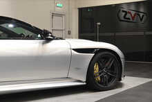 Aston Martin DBS V12 BiTurbo Superleggera