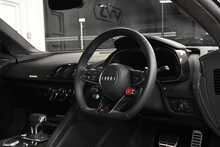 Audi R8 FSI V10 Performance Edition