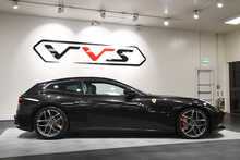 Ferrari GTC4Lusso T V8