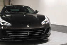Ferrari GTC4Lusso T V8