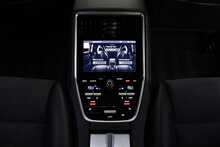 Porsche Panamera T V8 GTS