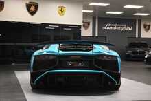 Lamborghini Aventador LP750-4 SV