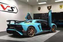 Lamborghini Aventador LP750-4 SV