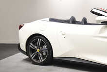 Ferrari Portofino T V8