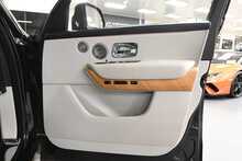 Rolls-Royce Cullinan V12