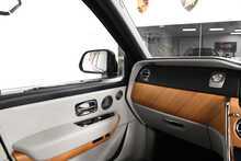 Rolls-Royce Cullinan V12