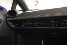 Lamborghini Huracan LP640-4 Evo Spyder