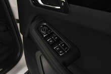 Porsche Macan T V6 S