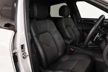 Porsche Macan T V6 S