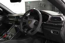 Lamborghini Urus V8 BiTurbo