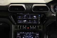 Lamborghini Urus V8 BiTurbo