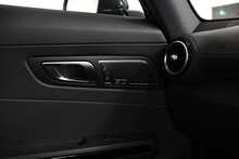 Mercedes-Benz AMG GTS V8 BiTurbo