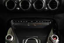 Mercedes-Benz AMG GTS V8 BiTurbo