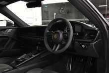 Porsche 911 T 992 Carrera GTS