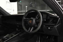 Porsche 911 T 992 Carrera GTS