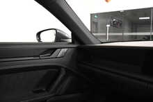 Porsche 911 T 992 Carrera GTS