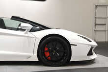 Lamborghini Aventador LP 700-4 Roadster