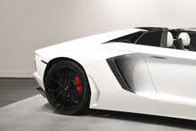 Lamborghini Aventador LP 700-4 Roadster