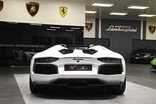 Lamborghini Aventador LP 700-4 Roadster