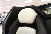 Lamborghini Aventador LP 700-4 Roadster