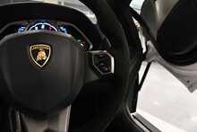 Lamborghini Aventador LP 700-4 Roadster