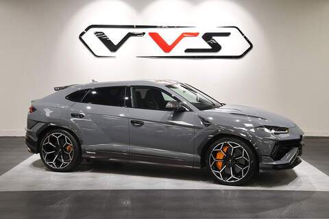 4.0 V8 BiTurbo Performante SUV 5dr Petrol Auto 4WD Euro 6