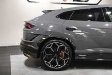 Lamborghini Urus V8 BiTurbo Performante