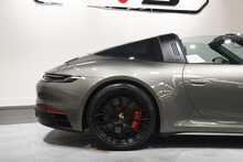 Porsche 911 T 992 4 GTS