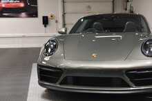 Porsche 911 T 992 4 GTS