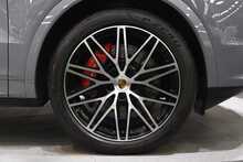 Porsche Cayenne T V8 S