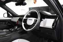 Land Rover Range Rover Sport P550e Autobiography