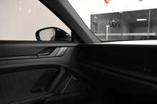 Porsche 911 T 992 Carrera GTS