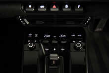 Porsche 911 T 992 Carrera GTS