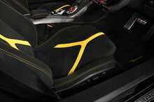 Lamborghini Huracan V10 LP 640-4 Performante