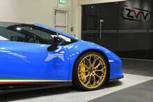 Lamborghini Huracan V10 LP 640-4 Performante