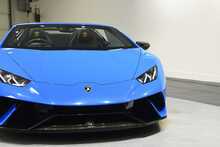 Lamborghini Huracan V10 LP 640-4 Performante