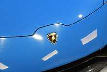 Lamborghini Huracan V10 LP 640-4 Performante