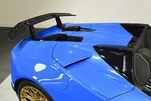 Lamborghini Huracan V10 LP 640-4 Performante