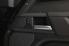Land Rover Defender 110 D300 MHEV X-Dynamic HSE