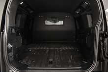 Land Rover Defender 110 D300 MHEV X-Dynamic HSE