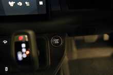 Land Rover Defender 110 D300 MHEV X-Dynamic HSE
