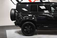 Land Rover Defender 110 D300 MHEV X-Dynamic HSE