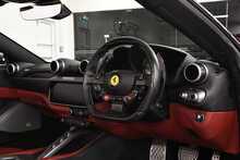 Ferrari Portofino T V8